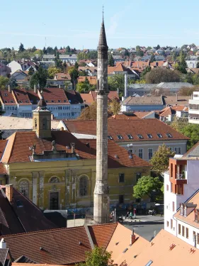 Minarete de Eger
