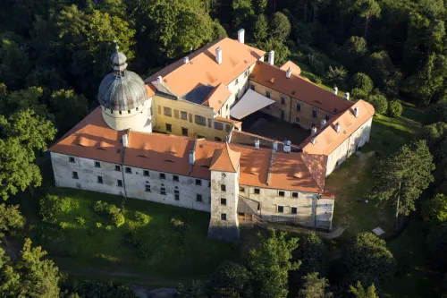Hrad a zámek Grabštejn