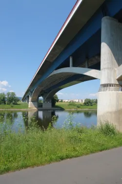 Sachsenbrücke v Lipsku