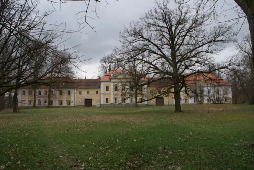 Zámek Tochovice