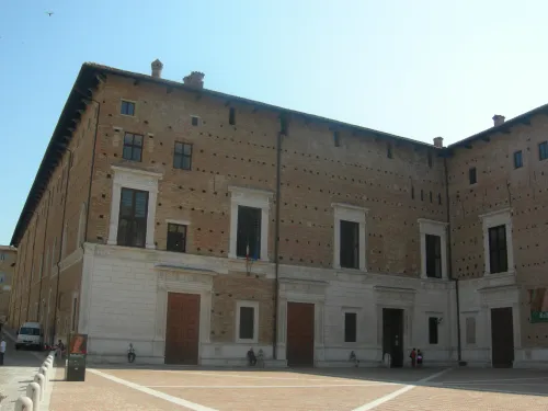 Národní galerie Marky v Palazzo Ducale v Urbinu