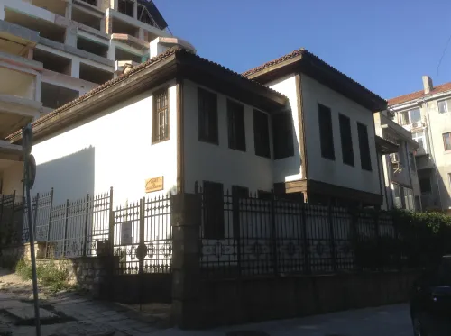 Varna Revival Museum