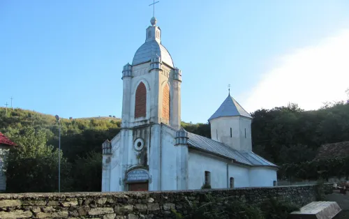 Monastère de Baziaș
