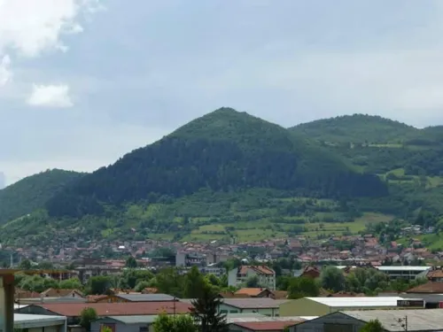 Les pyramides de Bosnie à Visoko