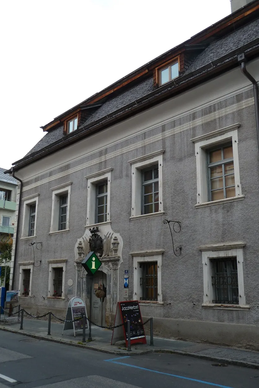 Zámek Kuenburg