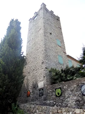 Castillo de Tourrette-Levens