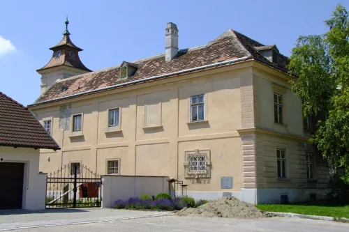 Zámek Niederfellabrunn