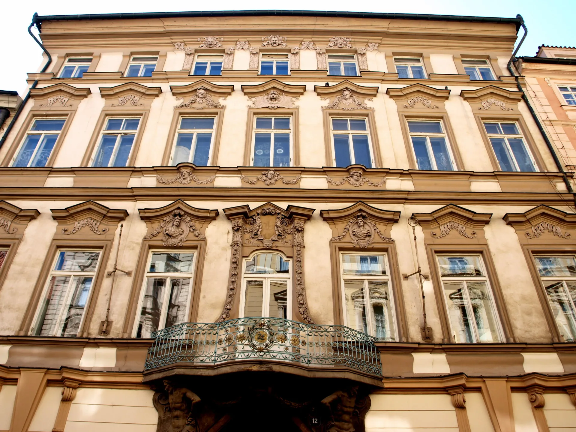 Hrzánský palác