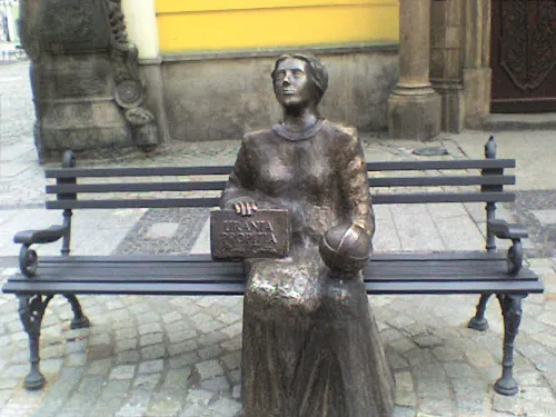 Lavička Marie Cunitzové