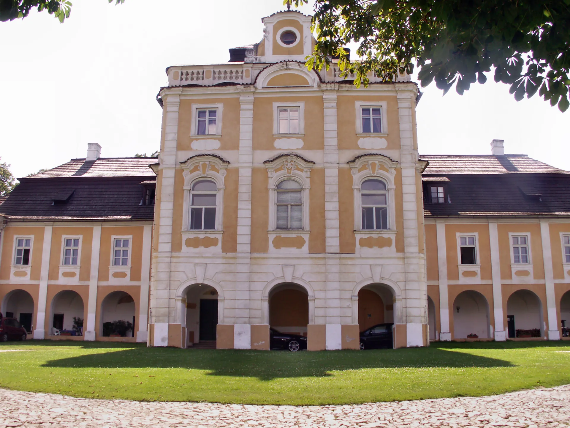 Zámek Klášter