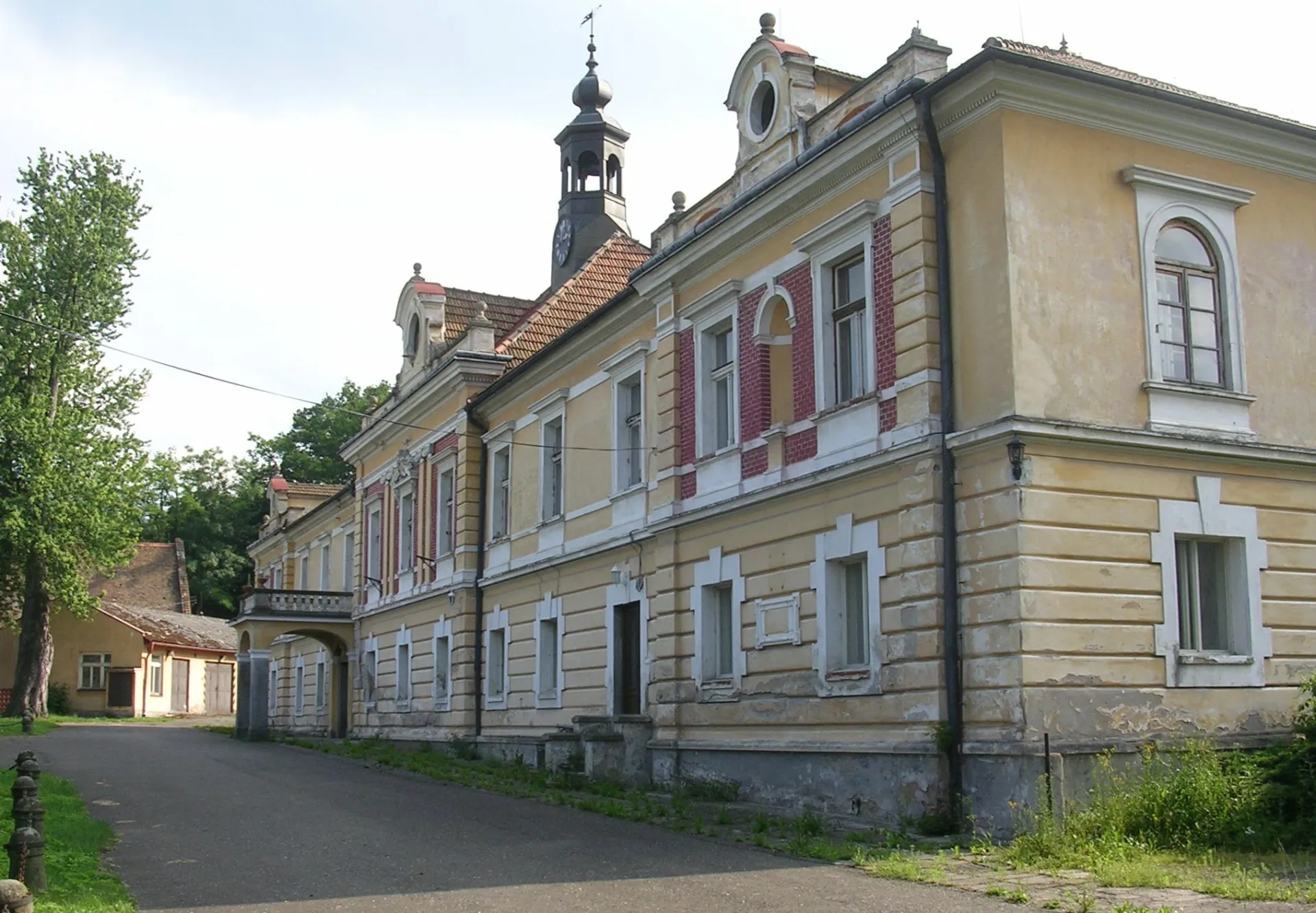 Zámek Třebnice