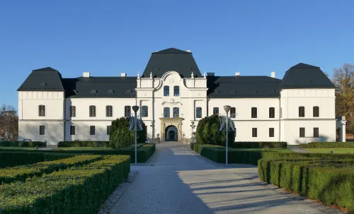 Humenský zámek