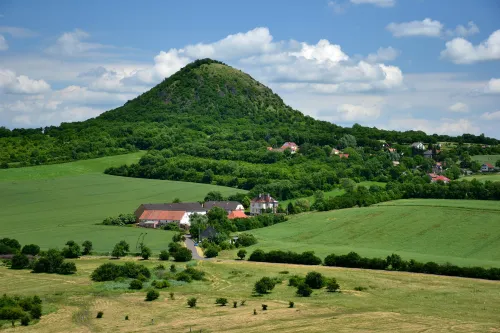 Vrch Milá