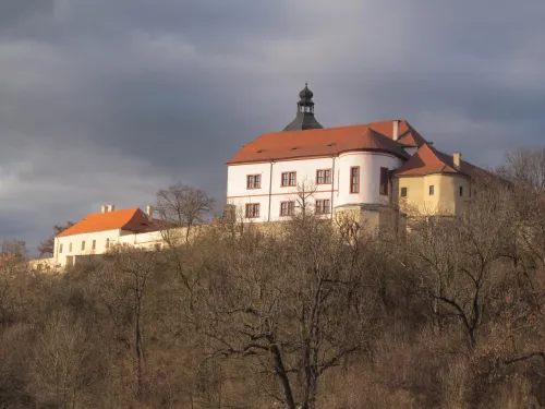 Zámek Nový Hrad