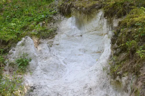 Felswand von Variaus