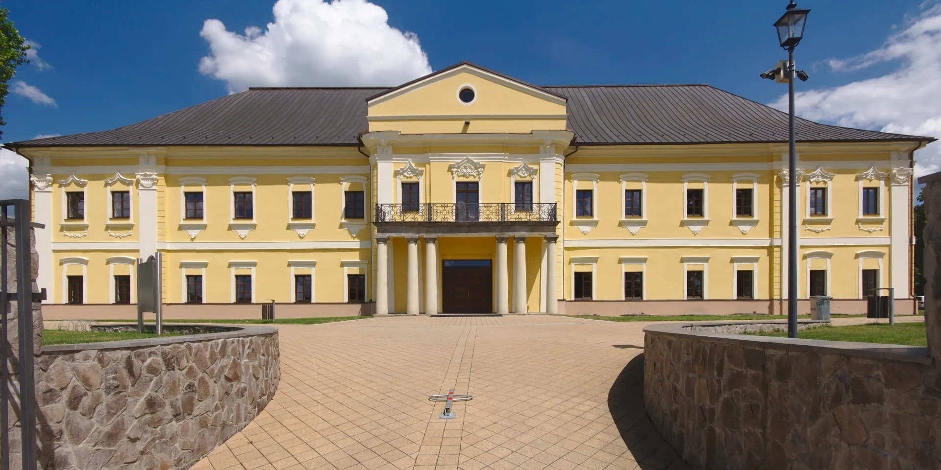 Kostel ve Snině