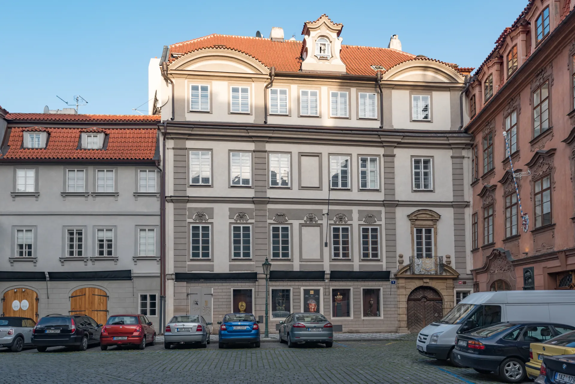 Sterneggovský palác