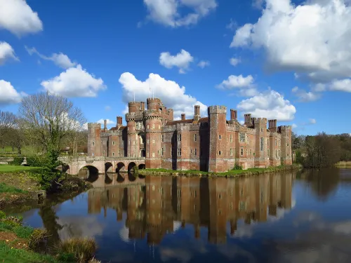 Burg Herstmonceux