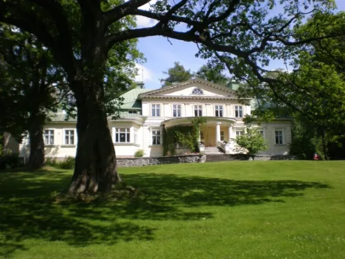Herrenhaus Ahlbackan