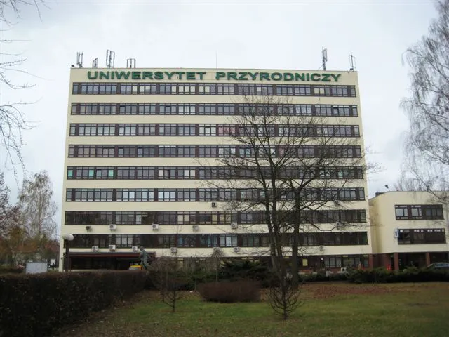 Památky a pamětní kameny Univerzity přírodních věd v Poznani