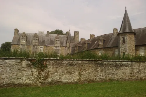 Castillo de Saint-Pierre-de-Semilly