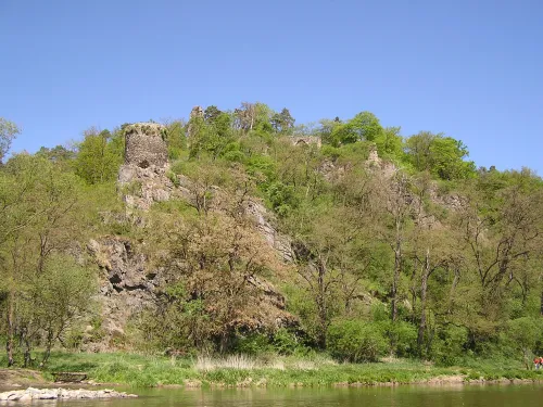 Zřícenina hradu Zbořený Kostelec