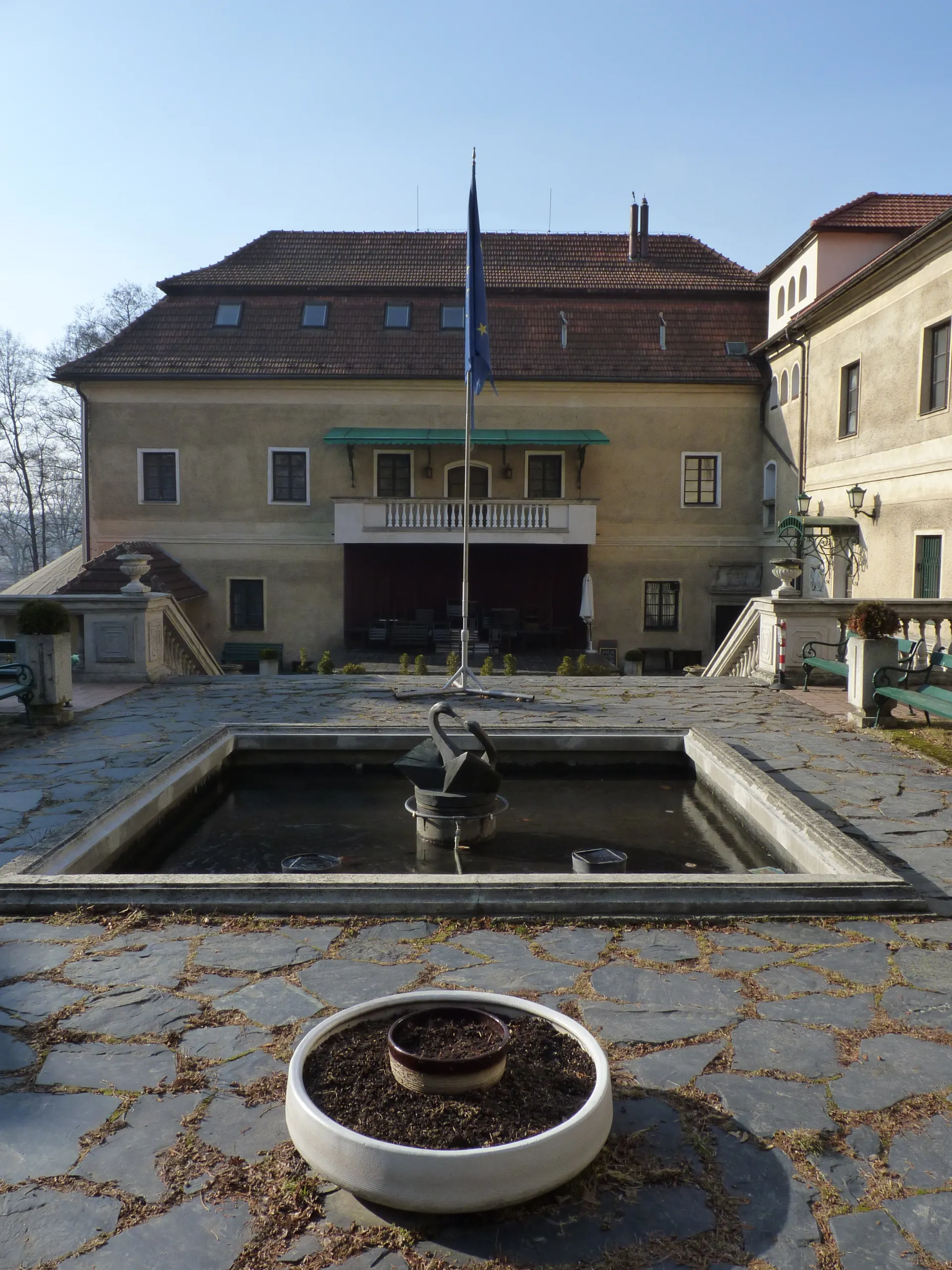 Porubský zámek