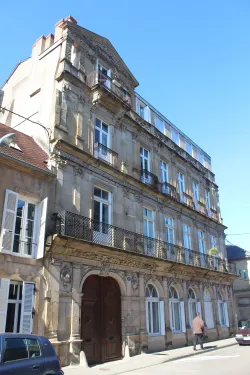Hotel Arbelet v Autunu