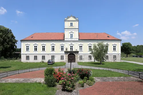 Zámek Obersiebenbrunn