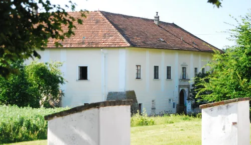 Zámek Wisent