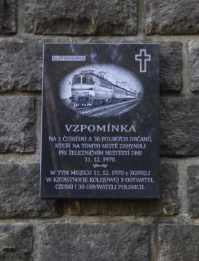 Železniční viadukt u Řikonína
