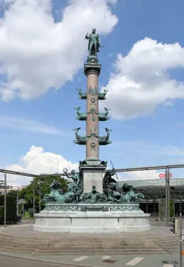 Tegetthoff Monument in Vienna