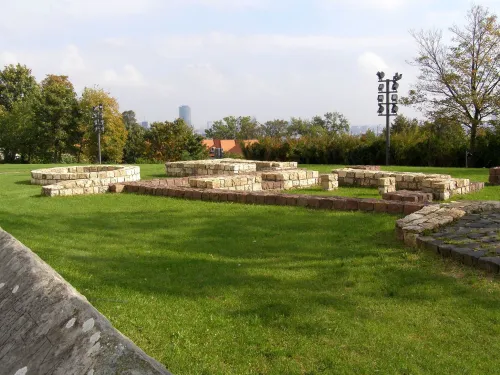 Velkomoravská bazilika na Bratislavském hradě