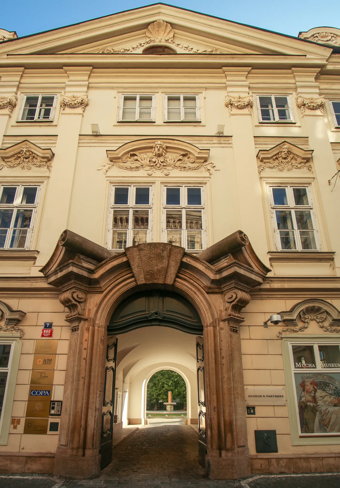 Kounický palác