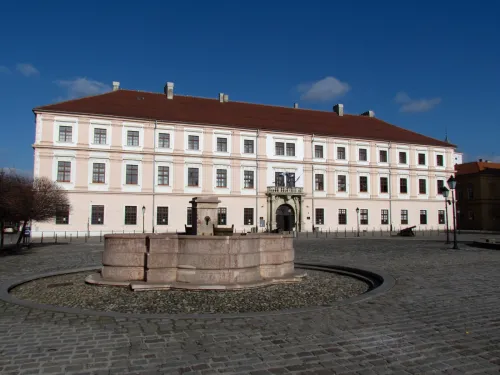 Bâtiment du rectorat de l’université J. J. Strossmayer à Osijek