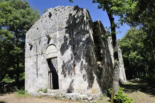 Iglesia de los Santos Fridiano y Juan en Castelvecchio