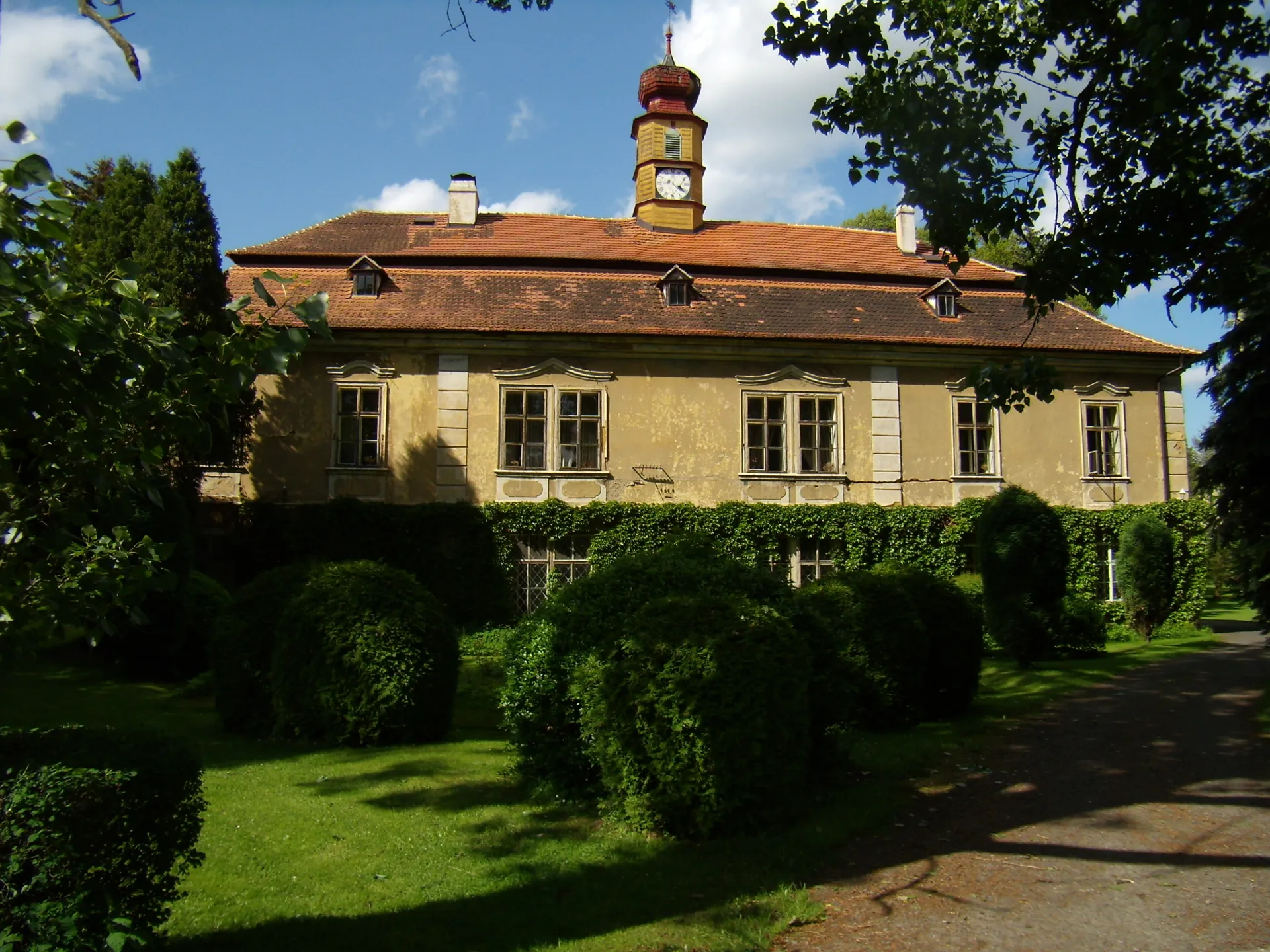 Zámek Úlice
