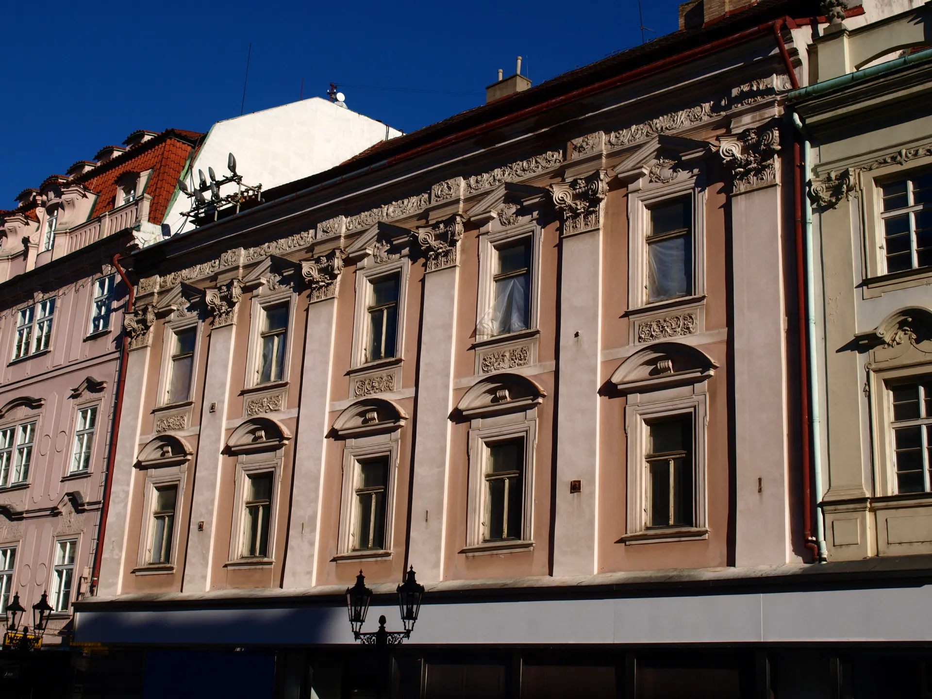 Palác Hrobčických
